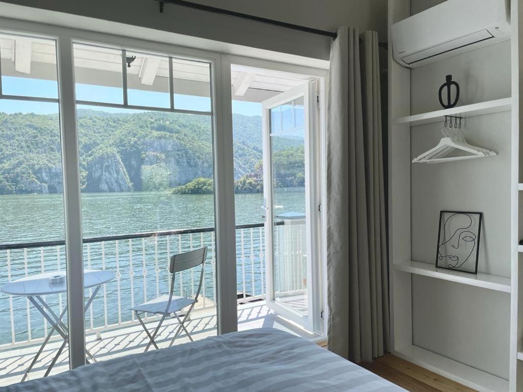 Serenity Eselnita Exterior foto